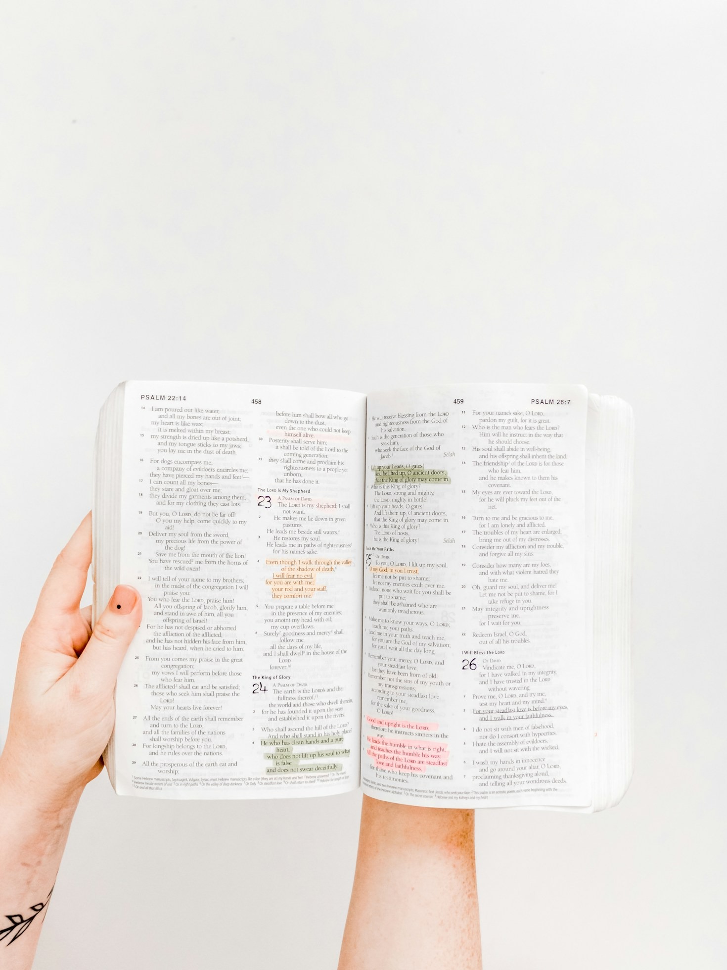 Benefícios da Leitura na Formação Espiritual das Crianças